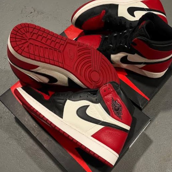 Air Jordan 1 Retro High OG 🔥 Timeless Classic You Can’t Miss! - Picture 1 of 5